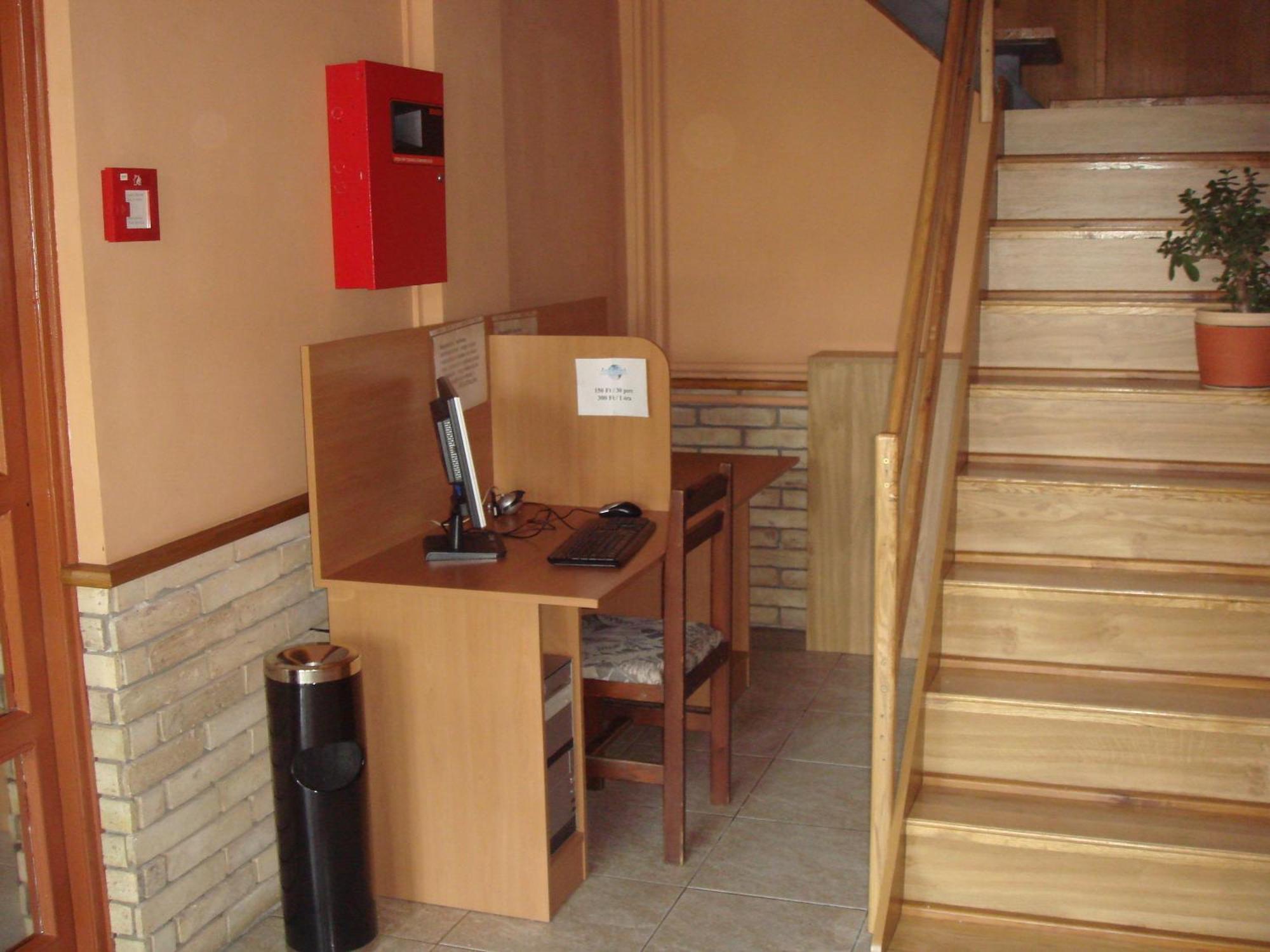 Platan Panzio Bed & Breakfast Nagyszenas Ngoại thất bức ảnh